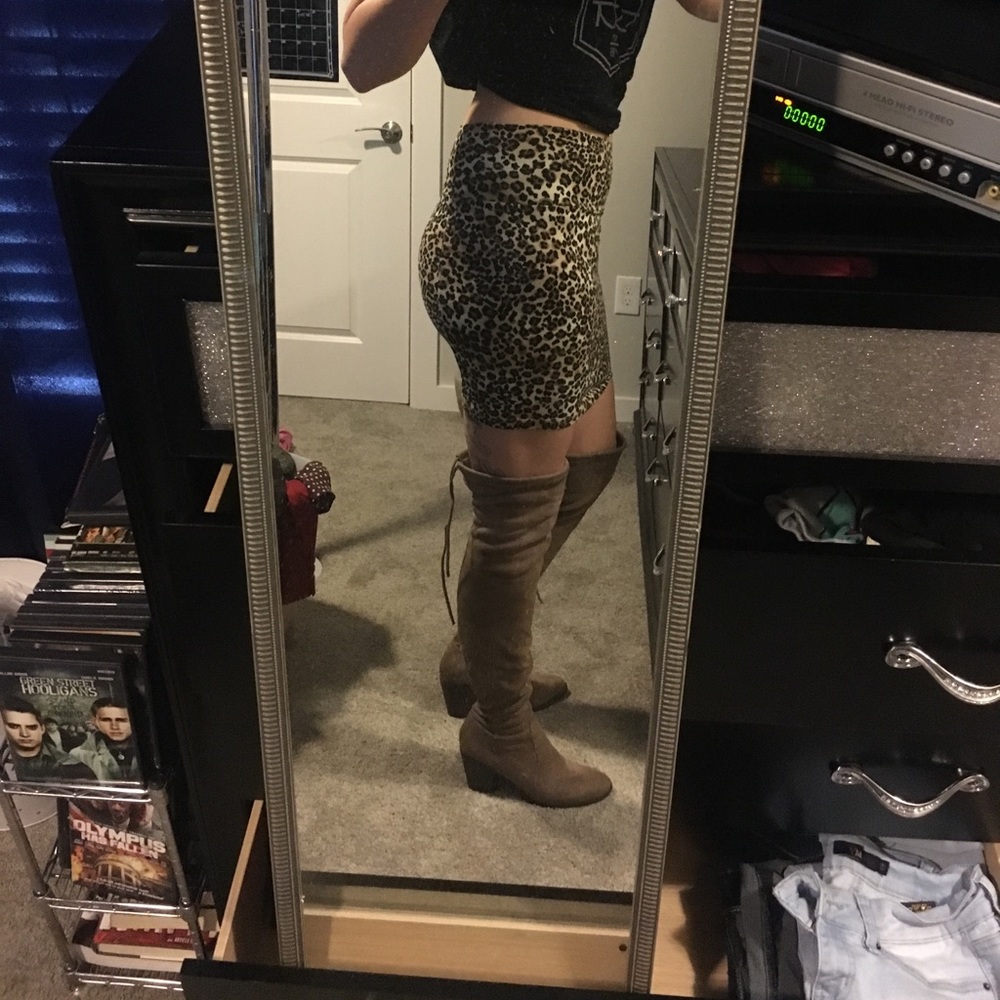 Mini Skirts Bundle - Picture 3 of 7